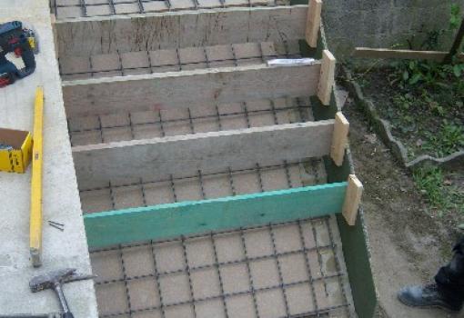 Réalisation d'un escalier extérieur en béton 